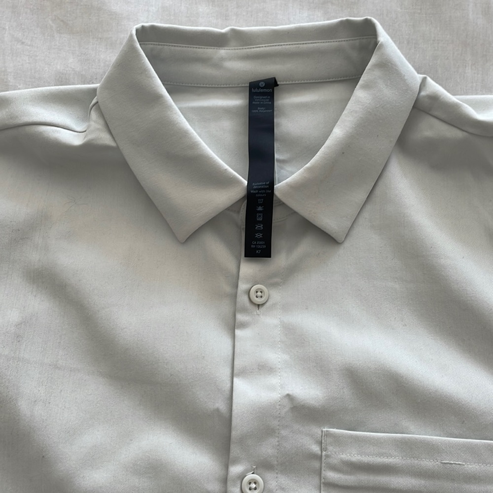 Lululemon men button up, can be dressed up or down. Jeans, dress pants or shorts